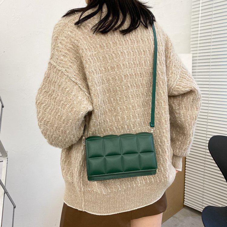 Messenger shoulder bag