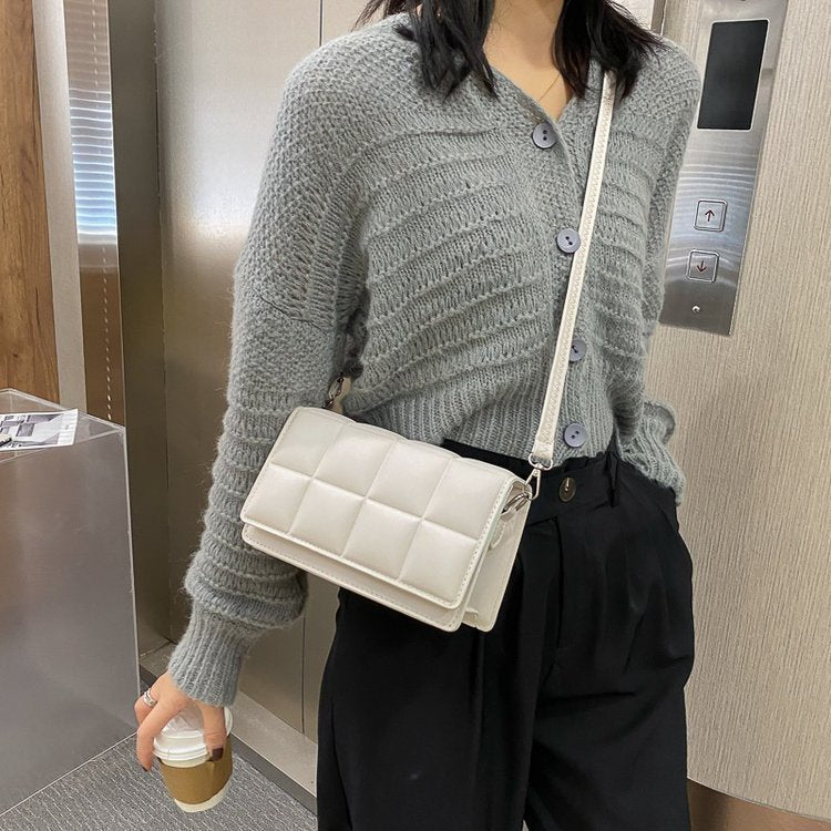 Messenger shoulder bag