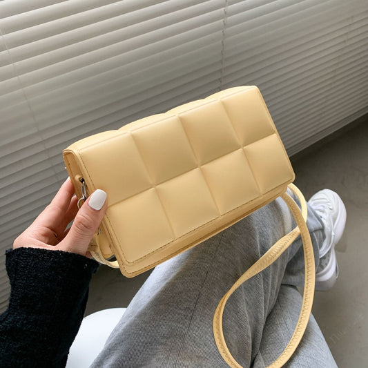 Messenger shoulder bag